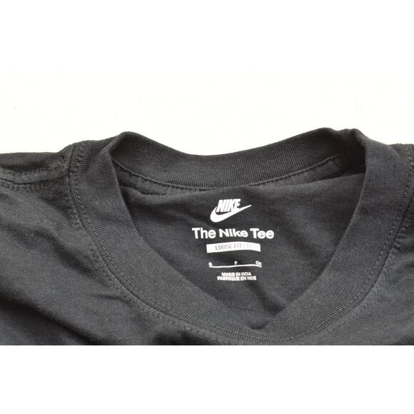 Nike The Nike Tee Loose Fit Embroidered Air Max Patch Sneacker Black Size S - Picture 8 of 8